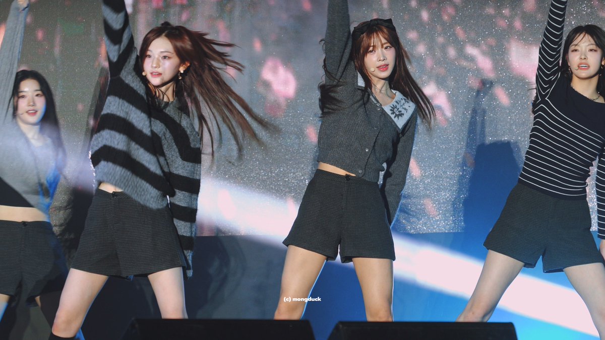 mongduck_zip's tweet image. 241003 Girls Never Die (re-up)

4K full : youtu.be/2znASXkZJEs?si…

#tripleS #트리플에스 #Nien #니엔 #許念慈 
@triplescosmos