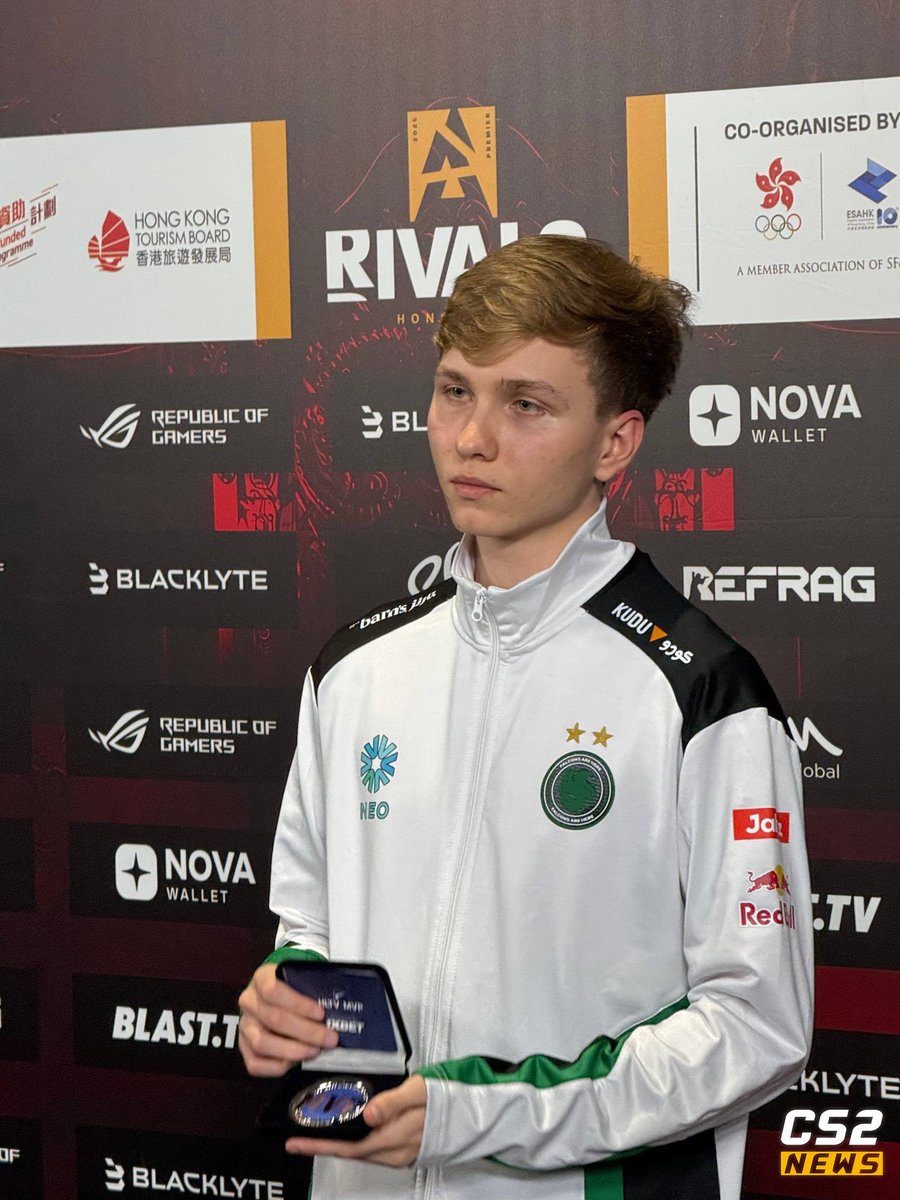 MYDEARFCKINGJIM's tweet image. like