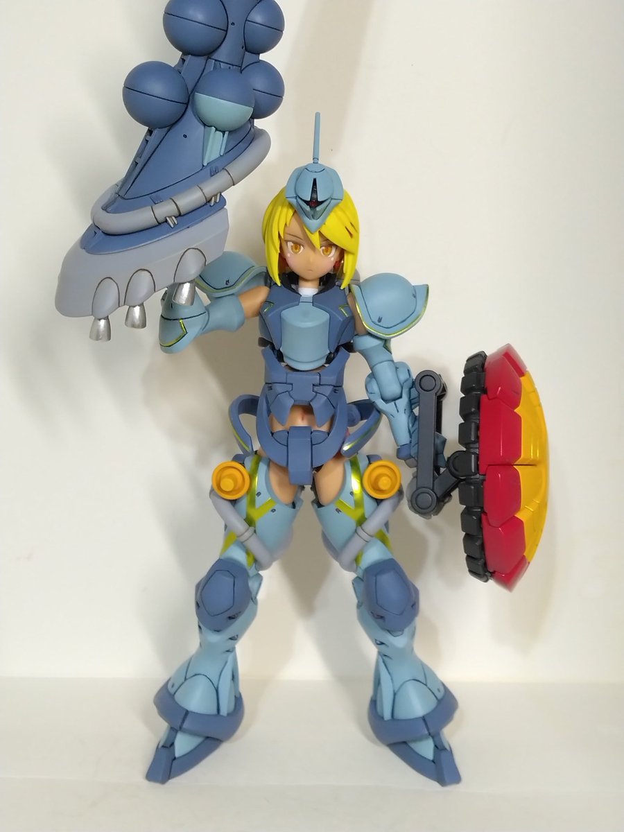 Dobadoooba's tweet image. #MS少女
#ガンプラ
#30ms
ギャン子完成～
カラーリングでギャンっぽく、金ラインシールは貼る予定無かったけど綺麗だったので頑張りました✌