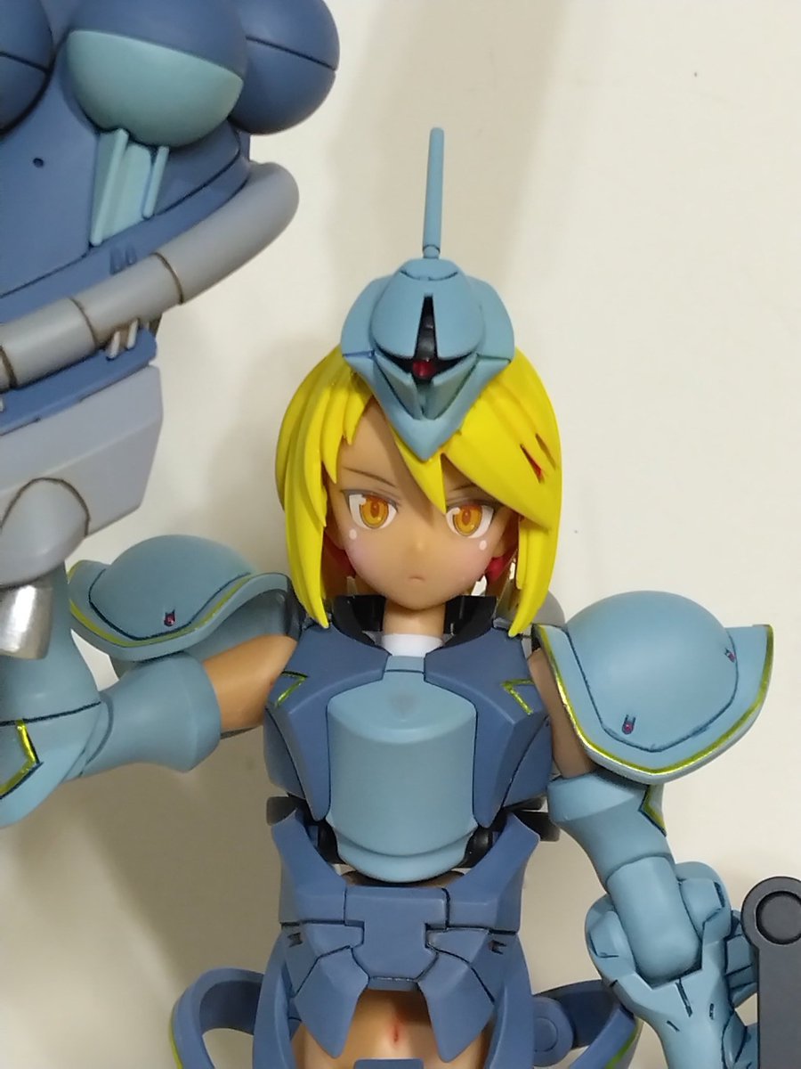 Dobadoooba's tweet image. #MS少女
#ガンプラ
#30ms
ギャン子完成～
カラーリングでギャンっぽく、金ラインシールは貼る予定無かったけど綺麗だったので頑張りました✌