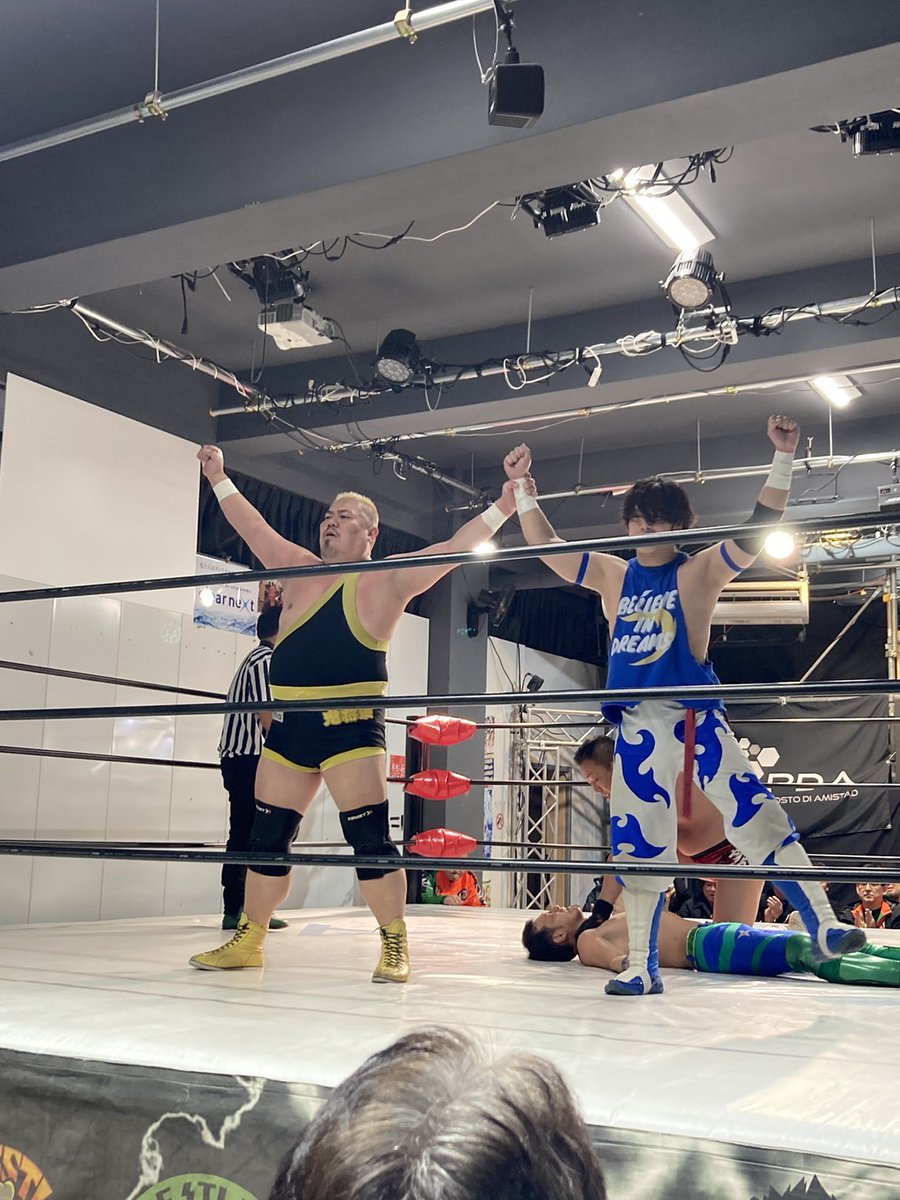 #アライヴアンドメジャーズ 川崎大会無事終了！

今日もアライヴ軍に快勝👍️

そして抗争はまだまだ続く

#TTTpro
#インディー統一