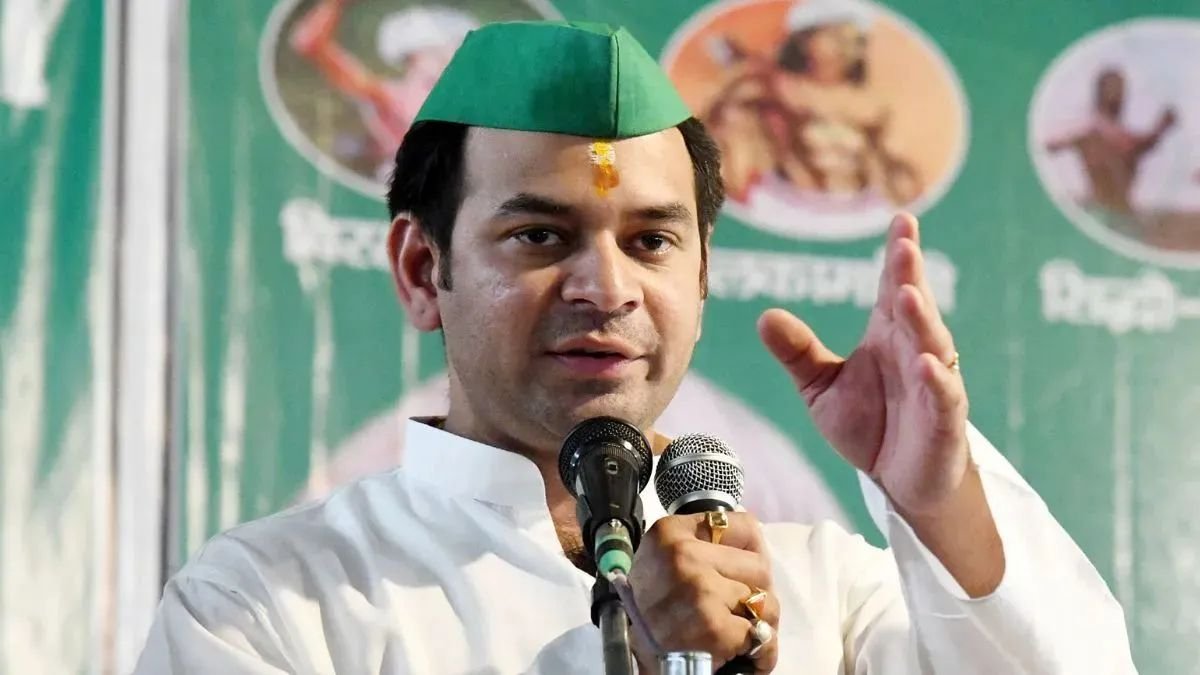 FrontalForce's tweet image. BREAKING 

Tej Pratap Yadav’s JJD declares support for the NDA government 🔥

Now NDA Govt is confirmed in Bihar 🤣🤣