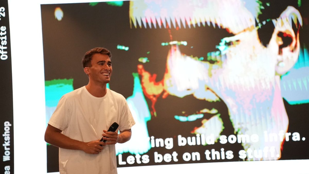 Phillip tweet media