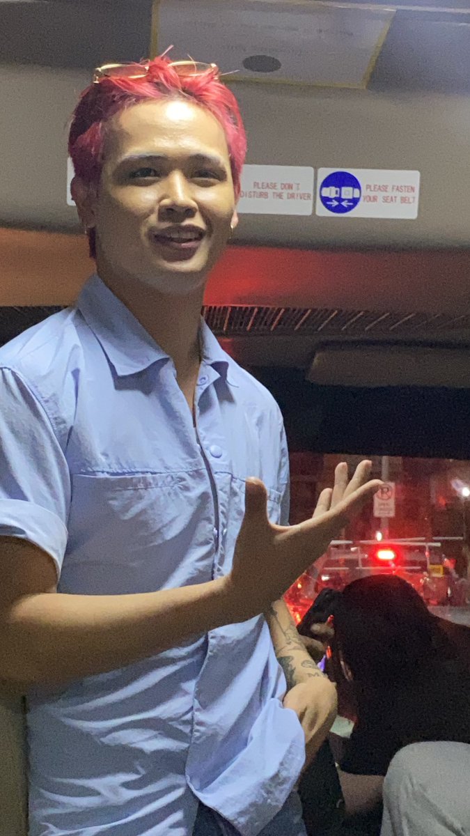 sarapjao's tweet image. para siyang prof na sobrang passionate sa tinuturo niya 🥺

#ALAMAT_ALAS