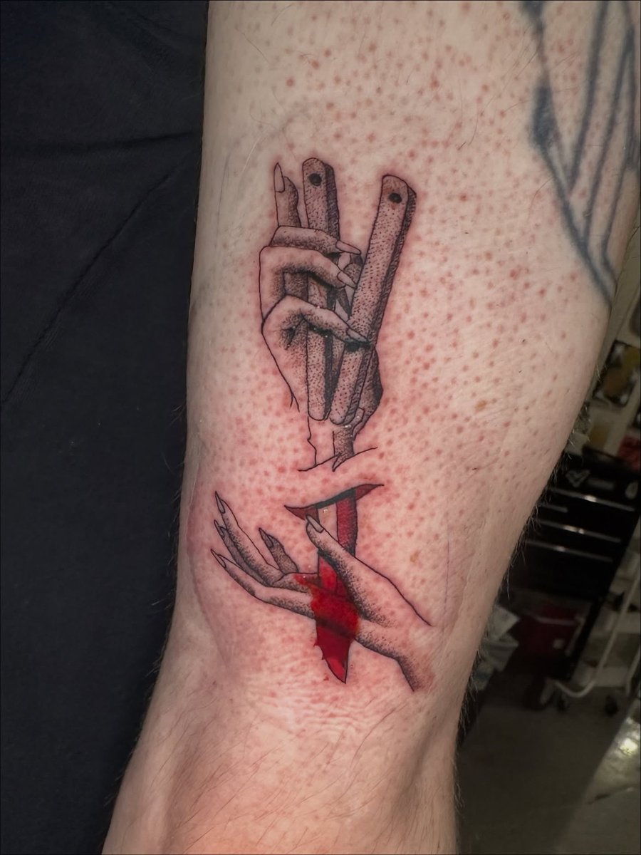 ShinobiChrist's tweet photo. Small tattoos I've done recently 🥀🔪 https://t.co/bACVDvIdj6