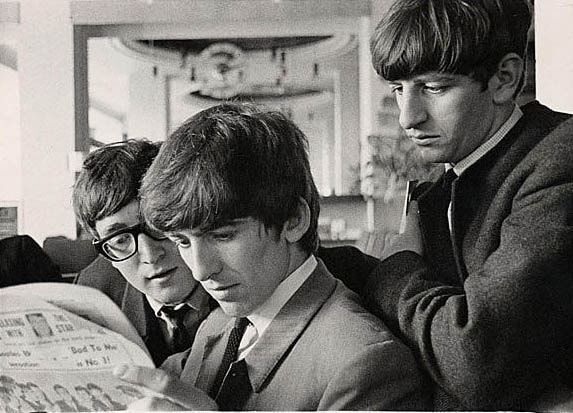 The Beatles Earth tweet media