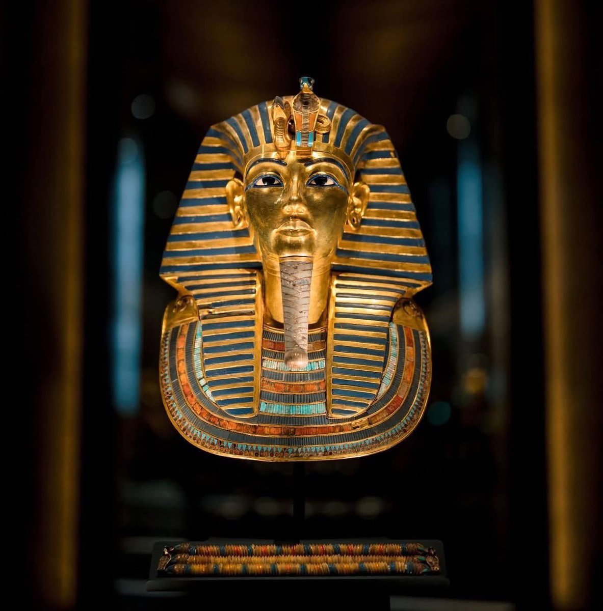 IbrahimMorganEG's tweet photo. Must visit #GEM #GrandEgyptianMuseum to see this #gold #mask of #king #Tutankhamen 

https://t.co/l8gzNfshhq https://t.co/X0cVZvZPND