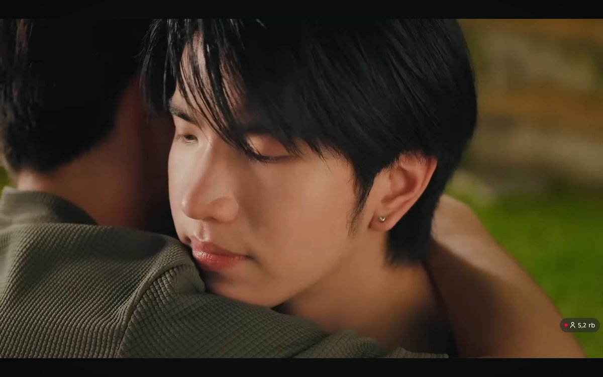 sskeentalay's tweet photo. Sweet, Jinn is too sweet here 🥹

HEAD 2 HEAD EP4
#H2HseriesEP4 https://t.co/4xN207jANM
