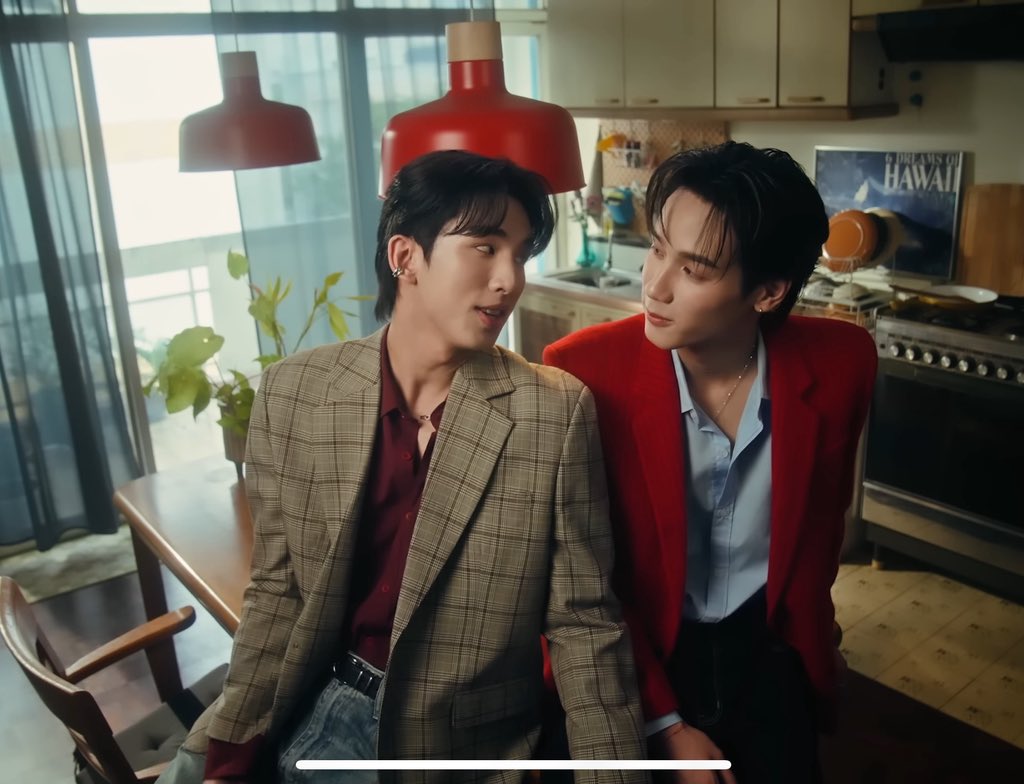 javafamily_o's tweet image. เพื่อนข้างๆ (Friend Next Door) Ost. ไหนใครว่าพวกมันไม่ถูกกัน Head 2 Head - Surf Patchara, Java Bhobdhama
🤍 youtu.be/T4daihy57FY?si…

HEAD 2 HEAD SERIES EP4

ꗯ꙼̈ 𓂂 @javabh28 #javabh #swensurf #surfjava #H2HseriesEP4 #FriendNextDoor_MV