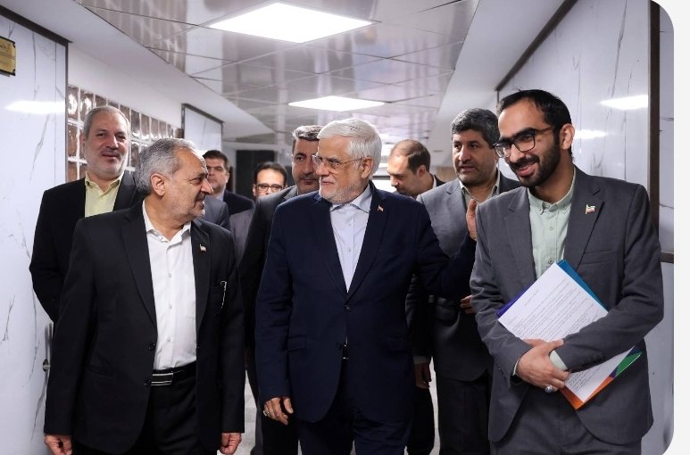 درخشش دیگری در کارنامه دیپلماسی علمی جمهوری اسلامی ایران رقم خورد و پنجمین دوره المپیاد بین‌المللی ترکیبیات ایران (ICO) ، با مشارکت همزمان بیش از ۵۰۰۰ دانش‌آموز نخبه از ۷۳ کشور جهان در پنج قاره، به میزبانی باشگاه #دانش‌پژوهان_جوان با موفقیت برگزار شد.
#آموزش_پرورش
#برای_ایران