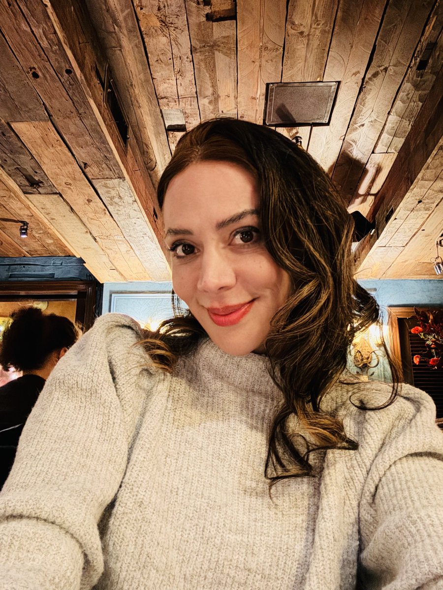 Ela é so-cute 🥰 #NYNY