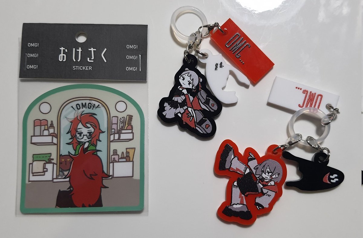 #デザフェス62戦利品
おけさく(<a href="/okesaku_777/">おけさく</a>)さん
ガチャ、ラス２だったお陰か前回の様な事にはならず（；^ω^）

尚、前回😇
x.com/btdikbxu0082/s…