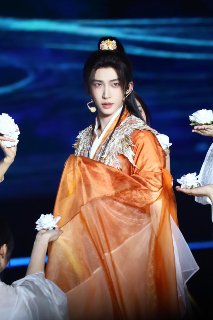 G_Charlie_Liuyu's tweet image. 20251116  Unparalleled Beauty🍁
Cr.每天都想躺平

#LiuYu #刘宇 #リュウユ
#리우위 #หลิวอวี่ #LưuVũ