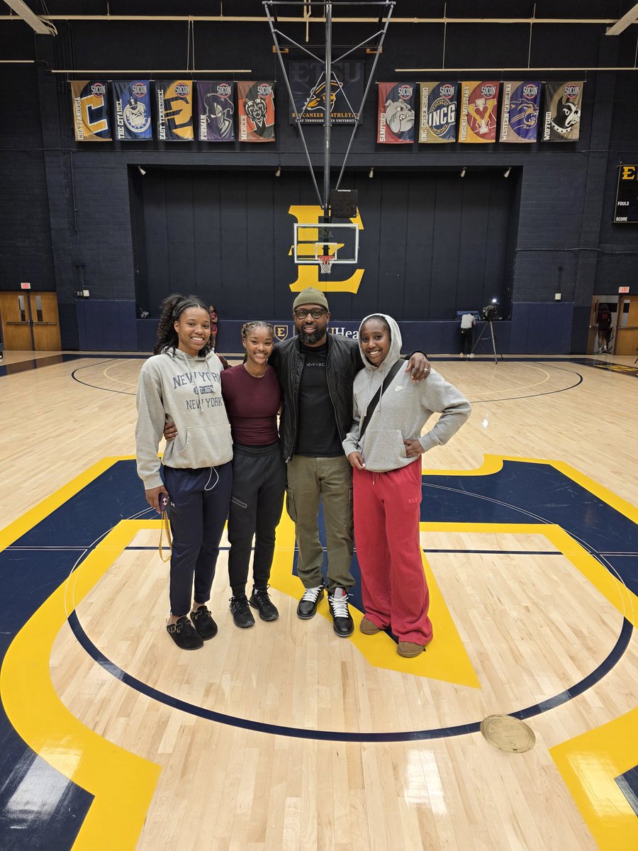 DWDL Collegiate Family