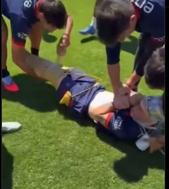 Matias Reali
5⃣0⃣ partidos jugados
⭕️ goles
3 asistencias 🅰️
8 amarillas 🟨
2862 minutos jugados ⏱️
31 veces titular
19 ingreso desde el banco

estadisticascasla.com/jugador/matias…

#EstadisticasCasla 💙❤️🤕