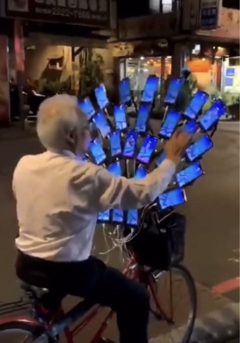 miyuuuu_0915's tweet image. jme sens comme ça sah #StreamForHumanity