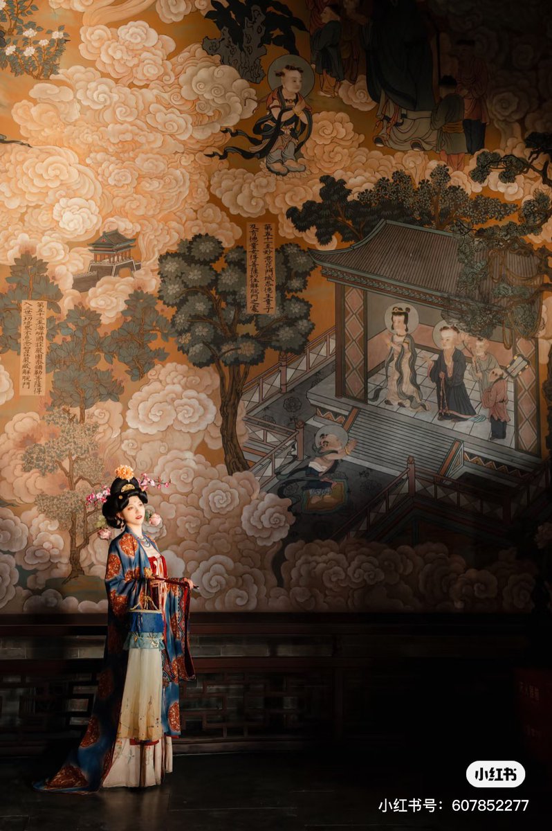 Wanan666666's tweet image. 😍😍古今完美融合了😍😍

#hanfu #chineseart