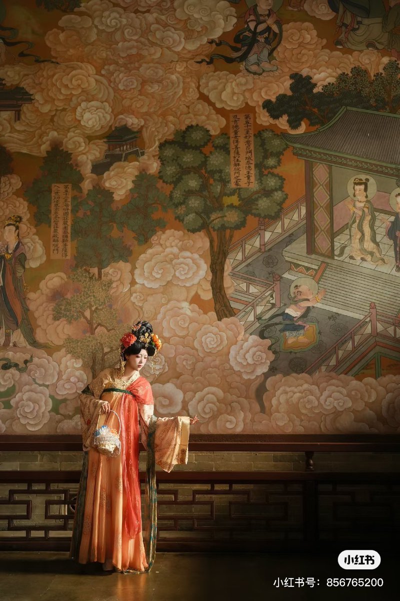 Wanan666666's tweet image. 😍😍古今完美融合了😍😍

#hanfu #chineseart