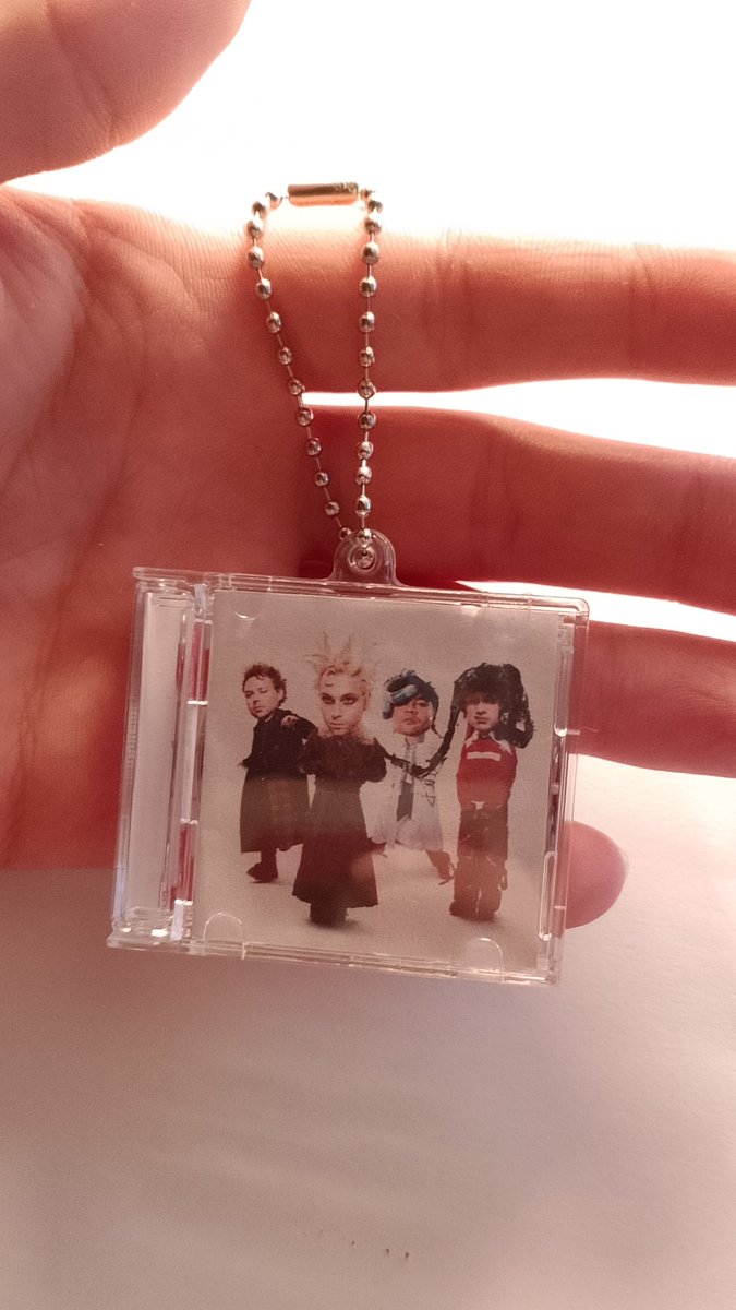 𝕵𝖇𝖊𝖑𝖟𝖊𝖗𝖔 💎 is having the WOR$T WEEK 卌 tweet media