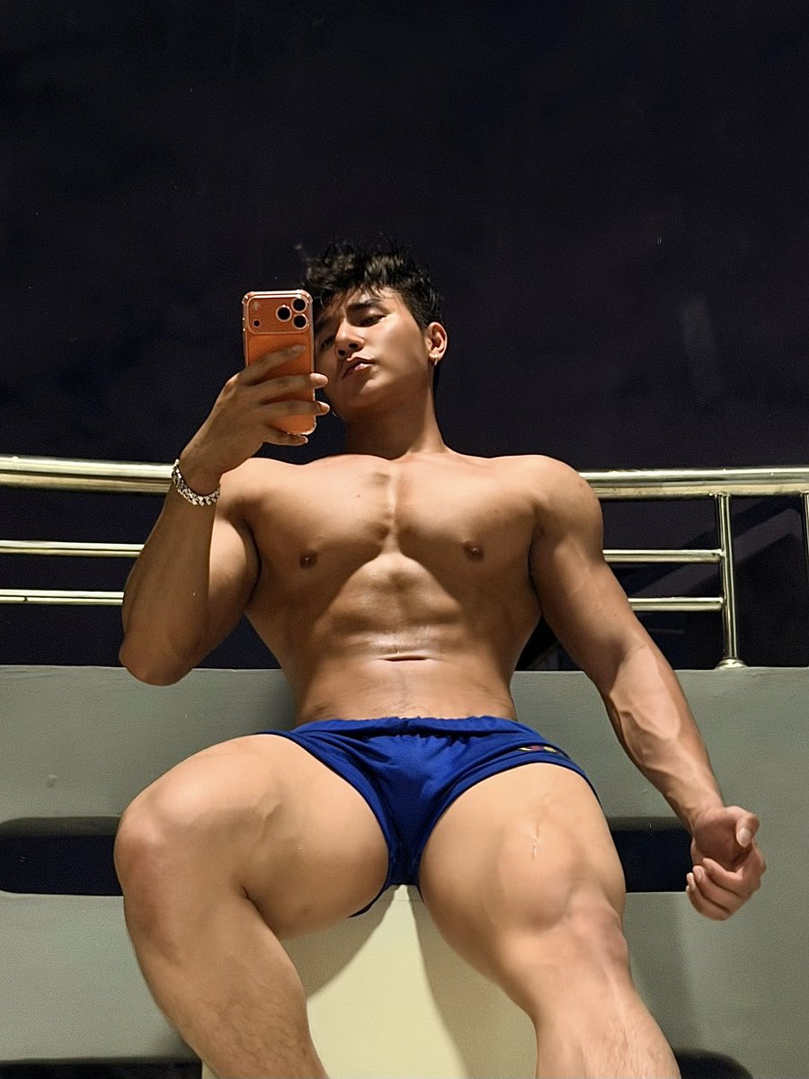 Ăn đùi ếch ko 🥴