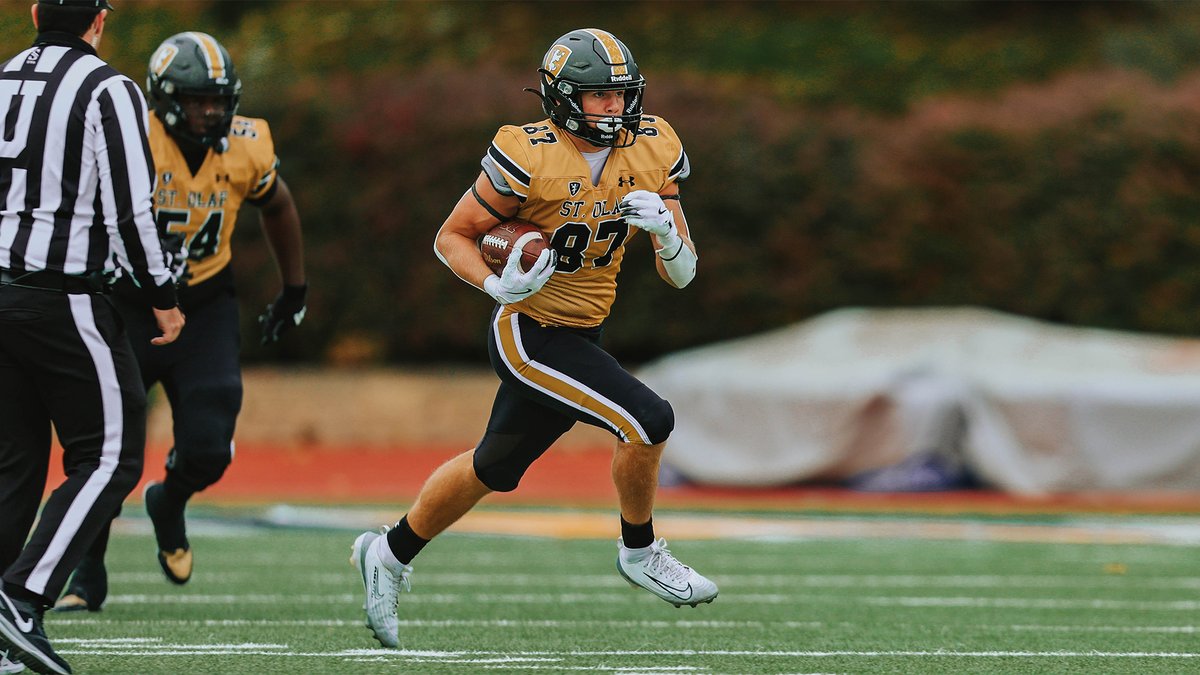 St. Olaf Athletics tweet media