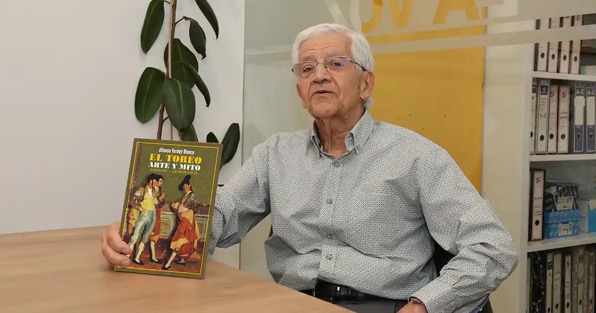 Estefania Azul tweet media