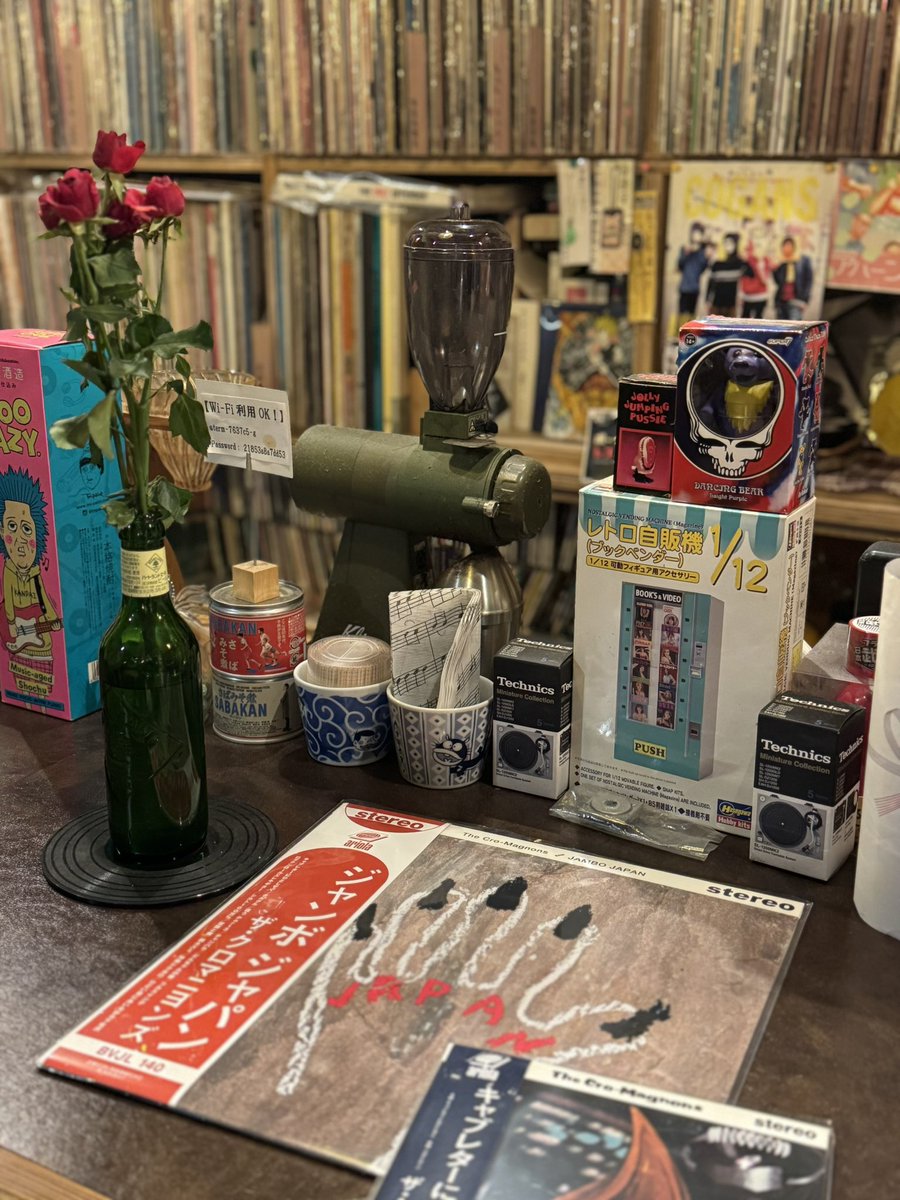 クロマニヨンズはズルい。
だってヒロトとマーシーが登場しただけでもう元取れるくらいカッコいいんやもん。もう何やっても絵になる。もうオーラが外タレレベル。どんちゃん好きやなー。