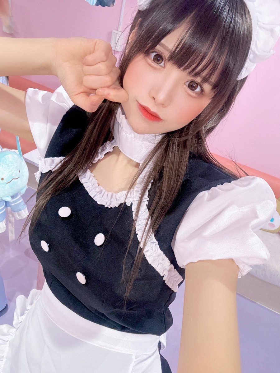 yukanyun_'s tweet image. おはよぉ月曜日❣️
メイドちゃんに起こされたい人RT🫶💕