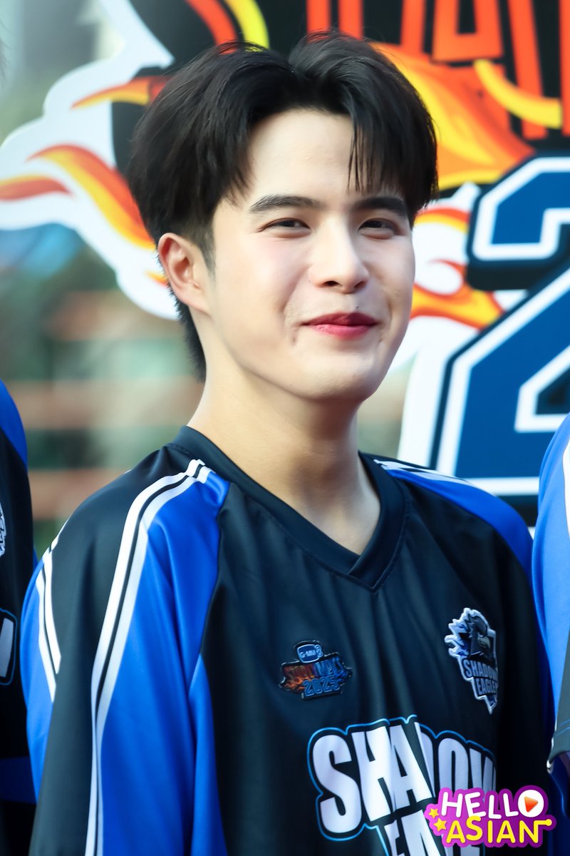Hello_asian's tweet photo. ฟอร์ด-อังเปา ทีม “Shadow Eagle”🦅 ผมจะมาสร้างตำนานคร๊าบบ
#GMMTVStarlympics2025
#Starlympics2025
#FordAlan #20aungpao https://t.co/MMIhaD5XHi