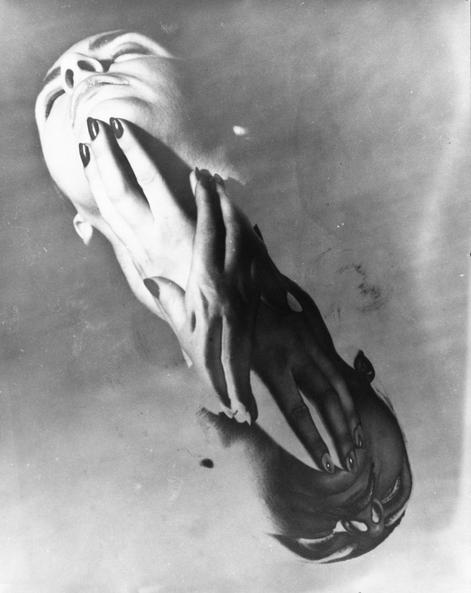 ‘Hands and Face’, 
Erwin Blumenfeld, 1939
