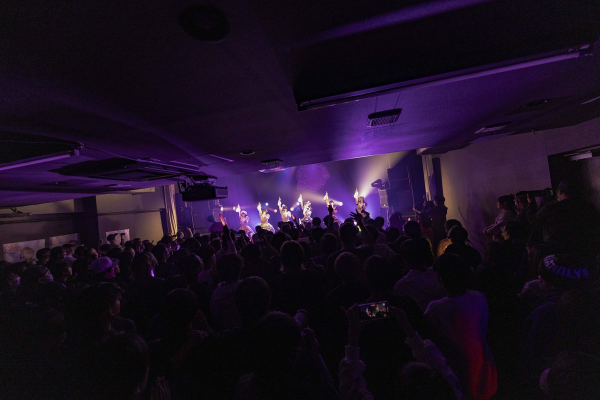 ICECREAM SCREAM tweet media