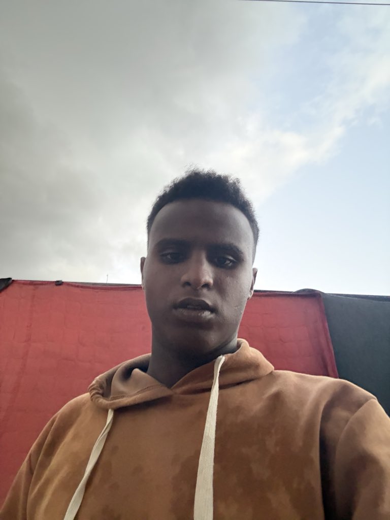 moatza35154's tweet image. Stop for just five seconds... If you can&apos;t donate, there&apos;s another option:

1. Leave a dot. Just a tiny dot... but it might scream louder than silence.

As for passing by in silence, perhaps you should reconsider your humanity.

chuffed.org/project/135556