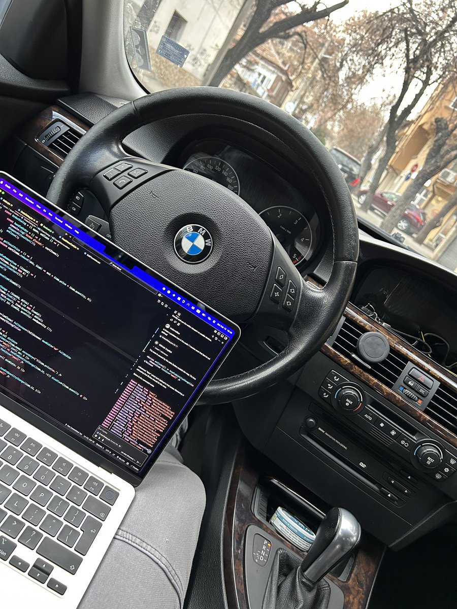 todevdev's tweet image. Emergency fix. 
Do you guys fix bugs in strange places 🤣