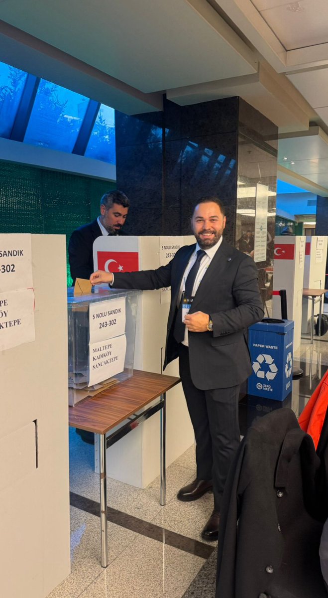 İYİ Parti’mizin 4. Olağan İstanbul İl Kongresi’nde oyumu kullandım. 
Güven tazeleyerek yeniden il başkanı seçilen kıymetli il başkanım Sayın Yücel Coşkun’u tebrik ederim. 

<a href="/iyiparti/">İYİ Parti</a> 
<a href="/MDervisogluTR/">Müsavat Dervişoğlu</a> 
<a href="/Yucel_Coskun/">Yücel Coşkun</a> 
<a href="/iyi_kadikoy/">İYİ Parti Kadıköy</a> 
<a href="/emrah_av/">Emrah Yetik</a>