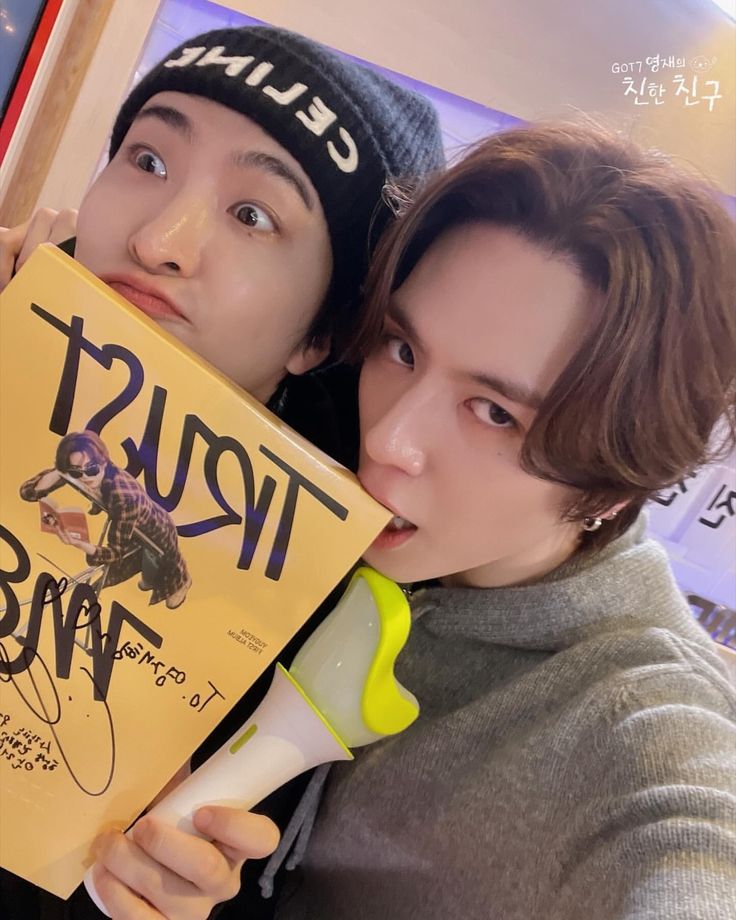 HAPPY 28TH BIRTHDAY YUGYEOM
#28thDanceWithYUGYEOM 
<a href="/ChoiArs_YJ/">YOUNGJAE</a> <a href="/yugyeom/">김유겸</a>