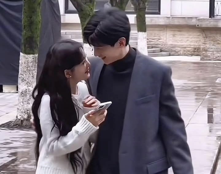 untamedyouths's tweet image. the people yearn for their drama reunion