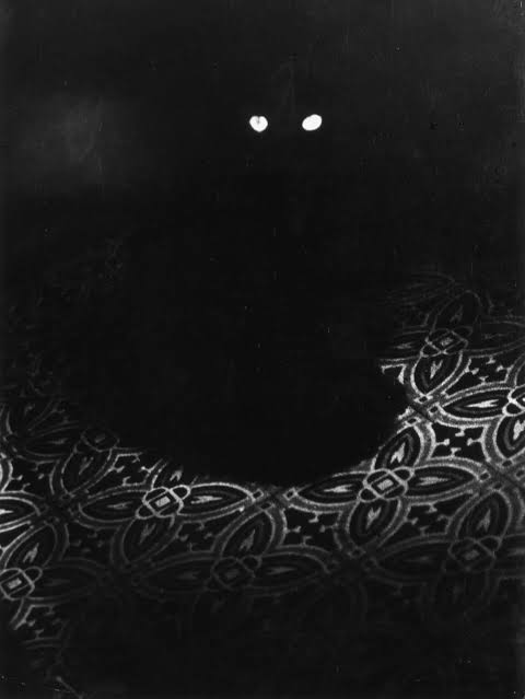 ulissessebrian's tweet image. ART

@ParisAMDParis @BrassWeb @silvanayluis @MuseudoIpiranga @MichelePradoBa @jzd67 @zli__ @maspmuseu @BienalSaoPaulo @sescsp @FotosDeFatos   @jornalnota 

➡ truquedevida.blogspot.com
#MASP #MAM #36bienal #MuseuNacional
Brassaï.  
Le chat  1945. 
Paris The Cat