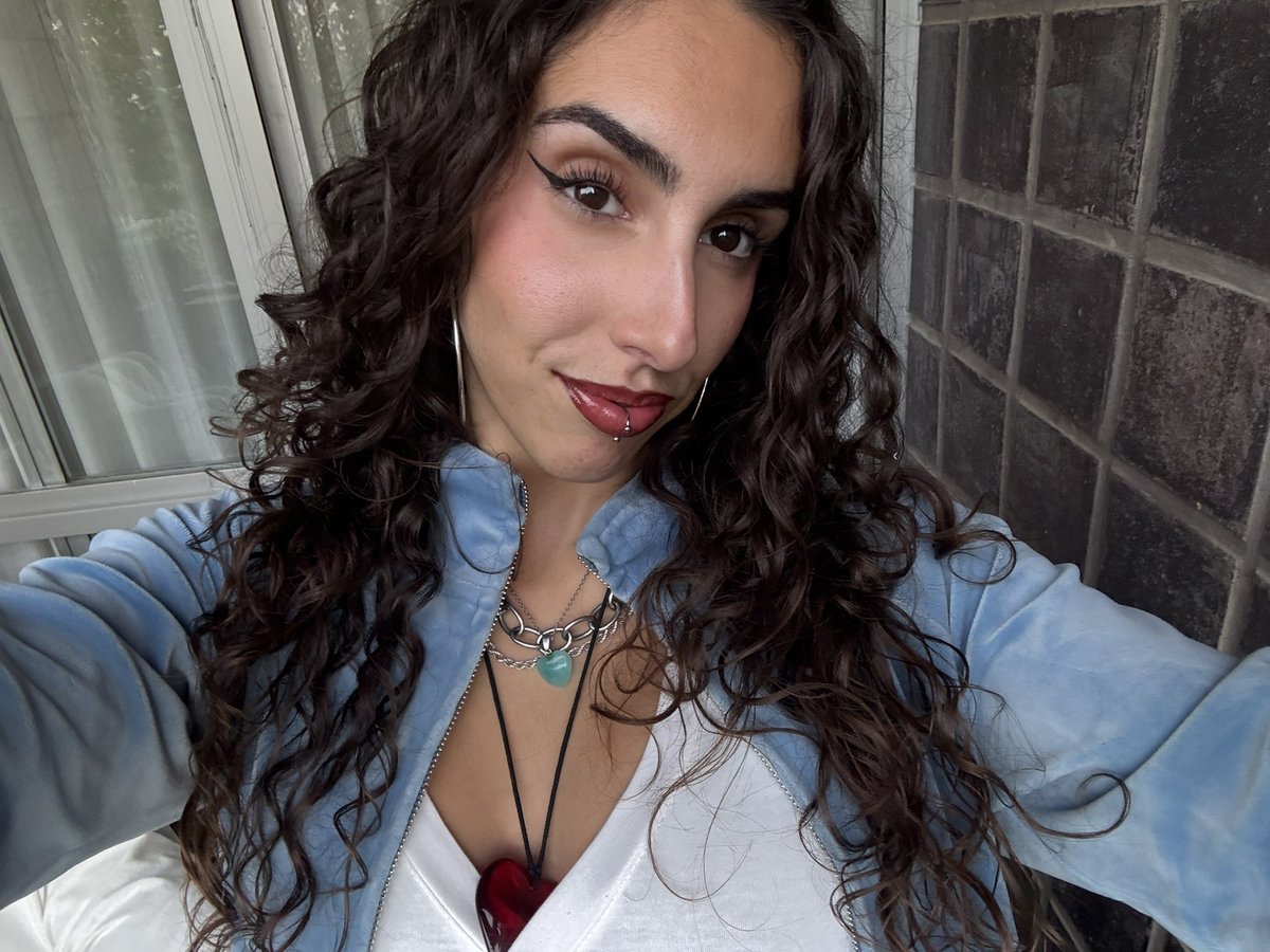 alba al solecito tweet media