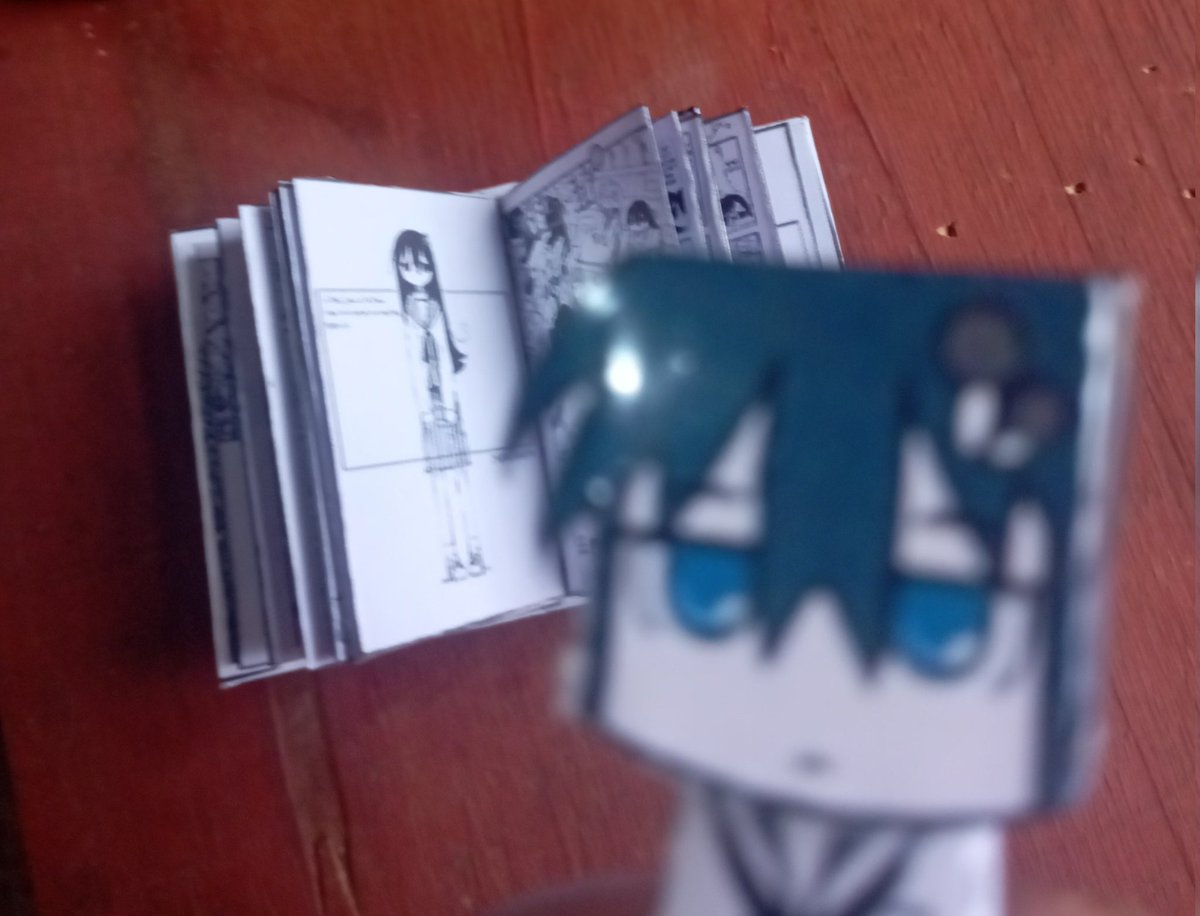 T4_na_ka's tweet image. Mini shijima reading mini shimeji simulation 
#シメジシミュレーション
#ShimejiSimulation