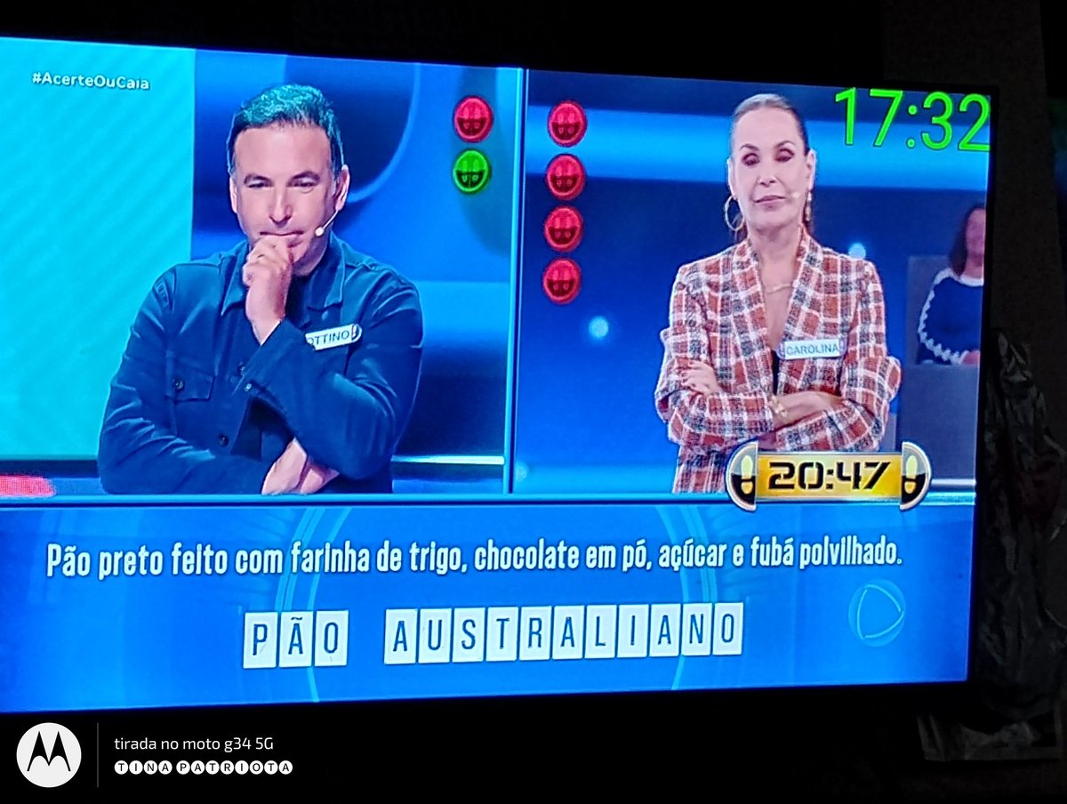 apirolla89's tweet image. VAI GOTTINO TIRA A CAROLINA #acerteoucaia