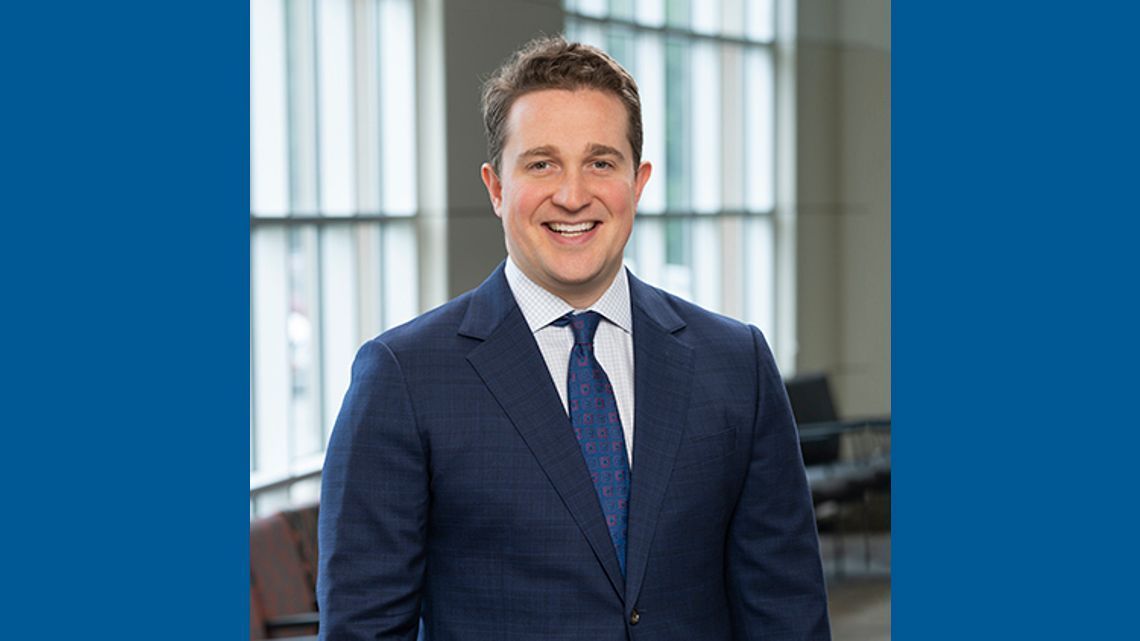 Dr. Weisenthal is excited to share this advancement in spine surgery with the community! Thanks to WBIR for helping spread the word. wbir.com/article/news/l…