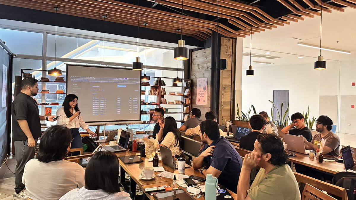 CarolMonroe's tweet image. A few months ago I started AI Collective because I wanted a place where people could actually talk about building with AI, not just hype.

Yesterday’s session showed me why it matters. Engineers, creatives, founders… all learning, building and sharing real projects. The vibe…