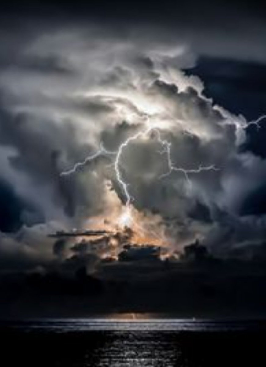 Akruidhof00's tweet image. #Lightning