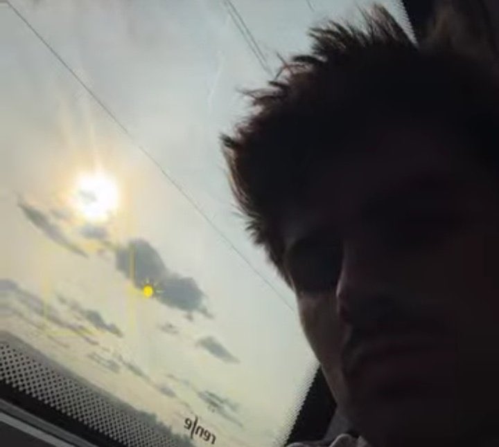 rydingomez's tweet image. el disco tiene relación con el sol……. el sol es clave en el disco……..