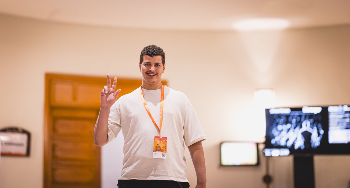 MainiAymane's tweet image. Just wrapped up @DevoxxMA  2025!
With so many AI sessions this year, I decided to focus more on dev practices and technical deep dives - needed that balance haha.
Best part? Meeting the people who build the tools I use daily Those conversations alone made it worth it.
#devoxxMa