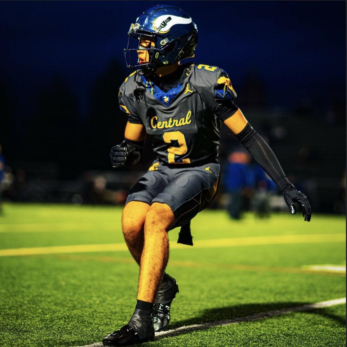 Jr season WPIAL film ‼️
Best CB in PA! 
First team all conference DB! 
Most dominant and consistent DB in PA! 

🎥: hudl.com/v/2SbsYS

<a href="/PCC_FOOTBALL/">Central Catholic Football</a> <a href="/CoachLehmeier/">Ryan Lehmeier</a> <a href="/210ths/">2Tenths Speed & Agility</a> <a href="/wpialsportsnews/">The Content King Sports Media</a> <a href="/SWiltfong_/">Steve Wiltfong</a> <a href="/BrianDohn247/">BrianDohn247</a>