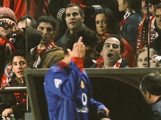 Manchester United e Juventus é que o toparam e, de forma antecipada viram-se livres dele. Hoje em dia, graças a essa acertada decisão, são clubes altamente vencedores e prósperos. Espero que a equipa da fpf faça o mesmo.

#EQueremQueEuApoieEstaMerda