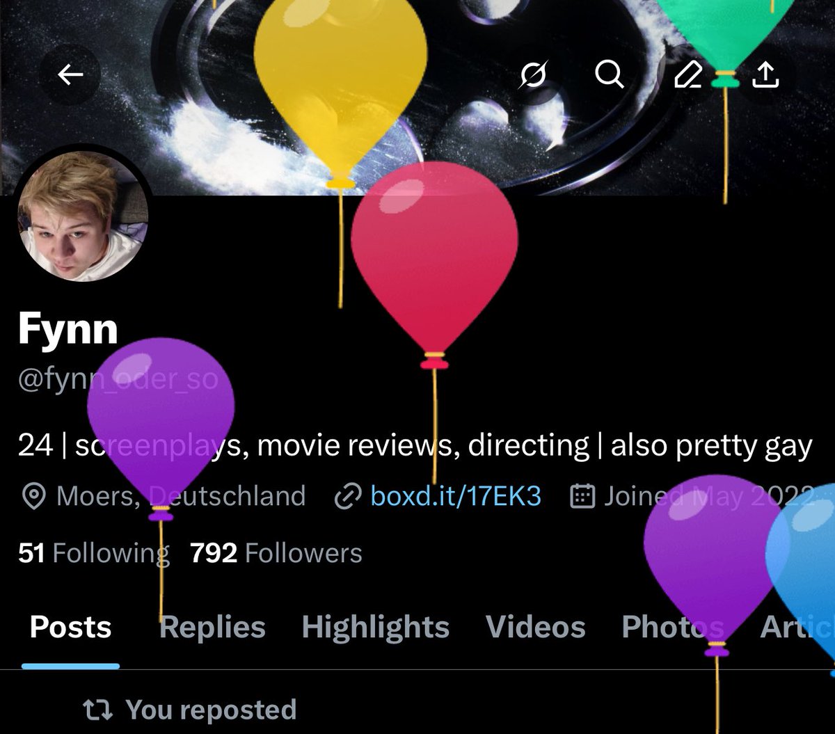 fynn_oder_so's tweet image. balloons