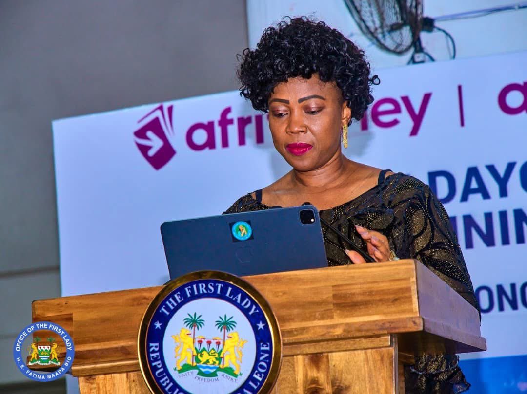 FirstLadyBio's tweet image. Last night, as a proud daughter of Kono, I joined my sisters at the Eastern Region Women’s Network (ERWEN) fundraising dinner held at the Freetown International Conference Center. 

The event was not only about feeding the body but also about fueling a movement that calls for…