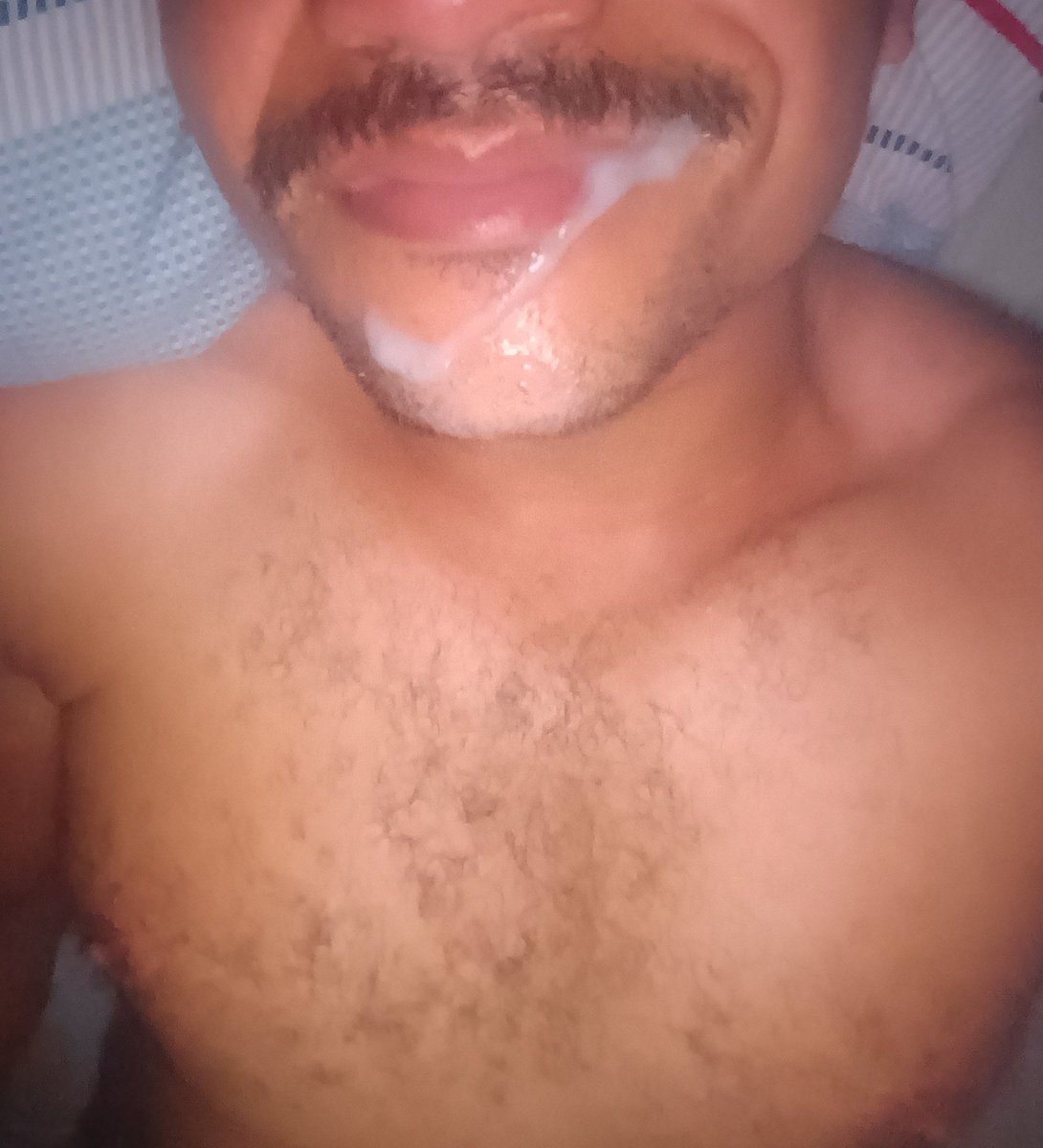 Punha com macho só acaba quando a porra jorra na cara de um. E hoje foi na minha 🐻🥵💦